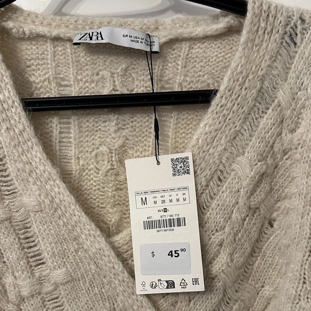 Zara Cream Cable-Knit V-Neck Wrap Sweater - Picture 2 of 4